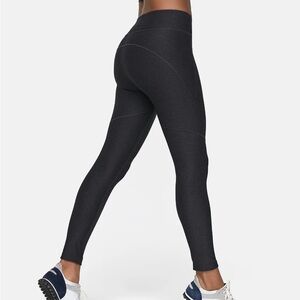 Outdoor Voices 7/8 Warmup Leggings